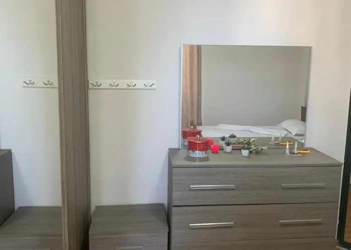 Ariana 1 Apartment *